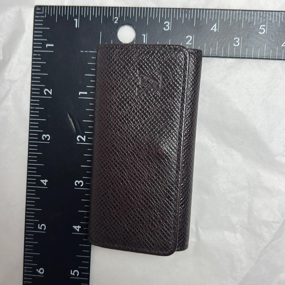 Auth. Louis Vuitton LV Taiga 4 Hook Ring Key Holder Case Wallet Multicles Vtg - Picture 13 of 17